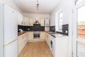 Kitchen- click for photo gallery
